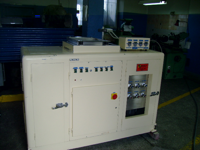 Renato Mazetti TAO 500 chocolate tempering machines