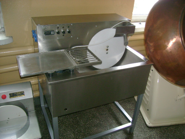 Дозатор для фиг. шоколада